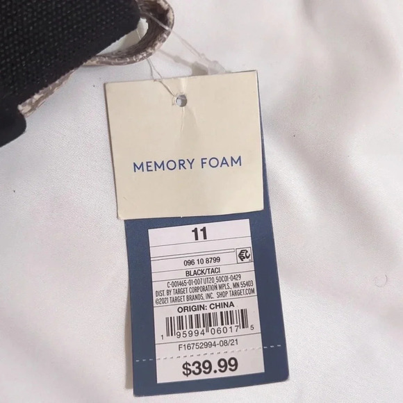 Universal Thread Taci Suede Boots with Memory Foam Insole, Color Black Size 11 - Picture 16 of 16